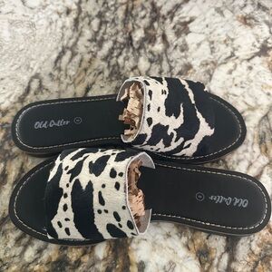 Black & White Cowhide Slide Sandals